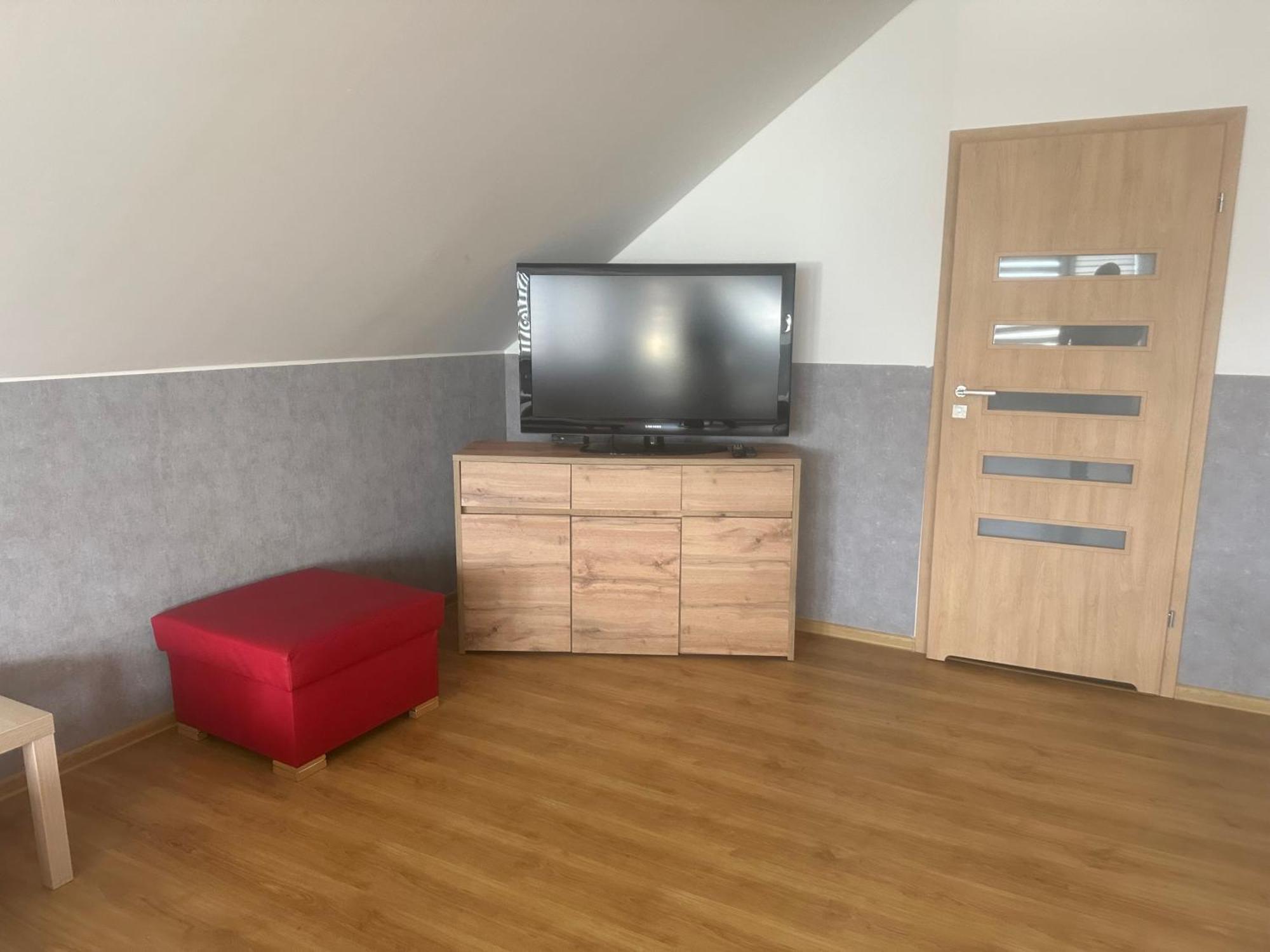 Hgs Home Noclegi Pracownicze Parking , Lazienki 고르주프비엘코폴스키 외부 사진